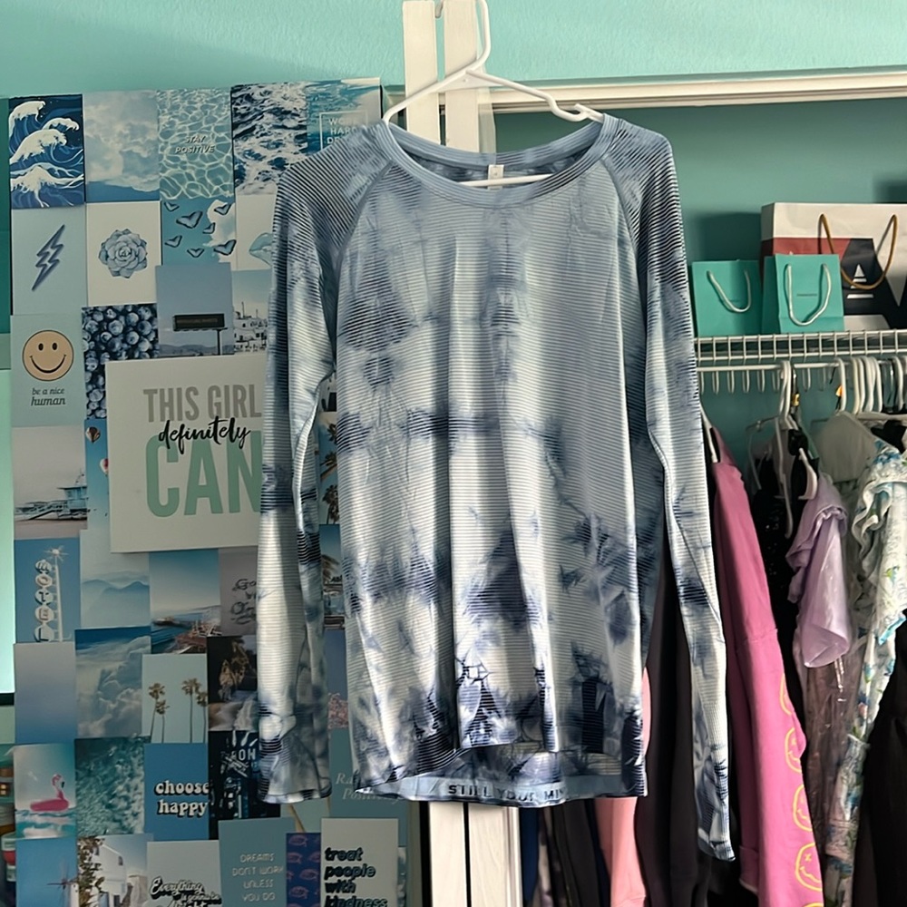 long sleeve blue tie-dye lululemon swiftly tech